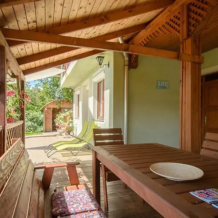 Casa Lavanda ゲストハウス Alsóörs